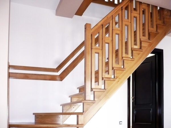 Scară interioară S003